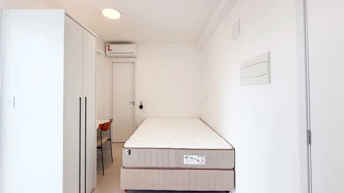 Imagem Apartamento com 1 Quarto para alugar, 17m² - Pinheiros