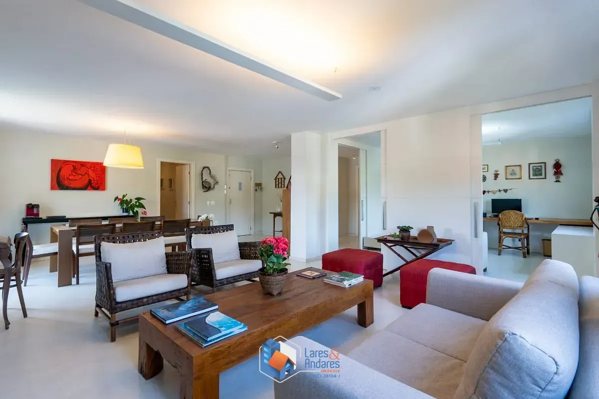 Imagem Apartamento para venda em Real Parque com 3 quartos, sendo 3 suítes, 232m²