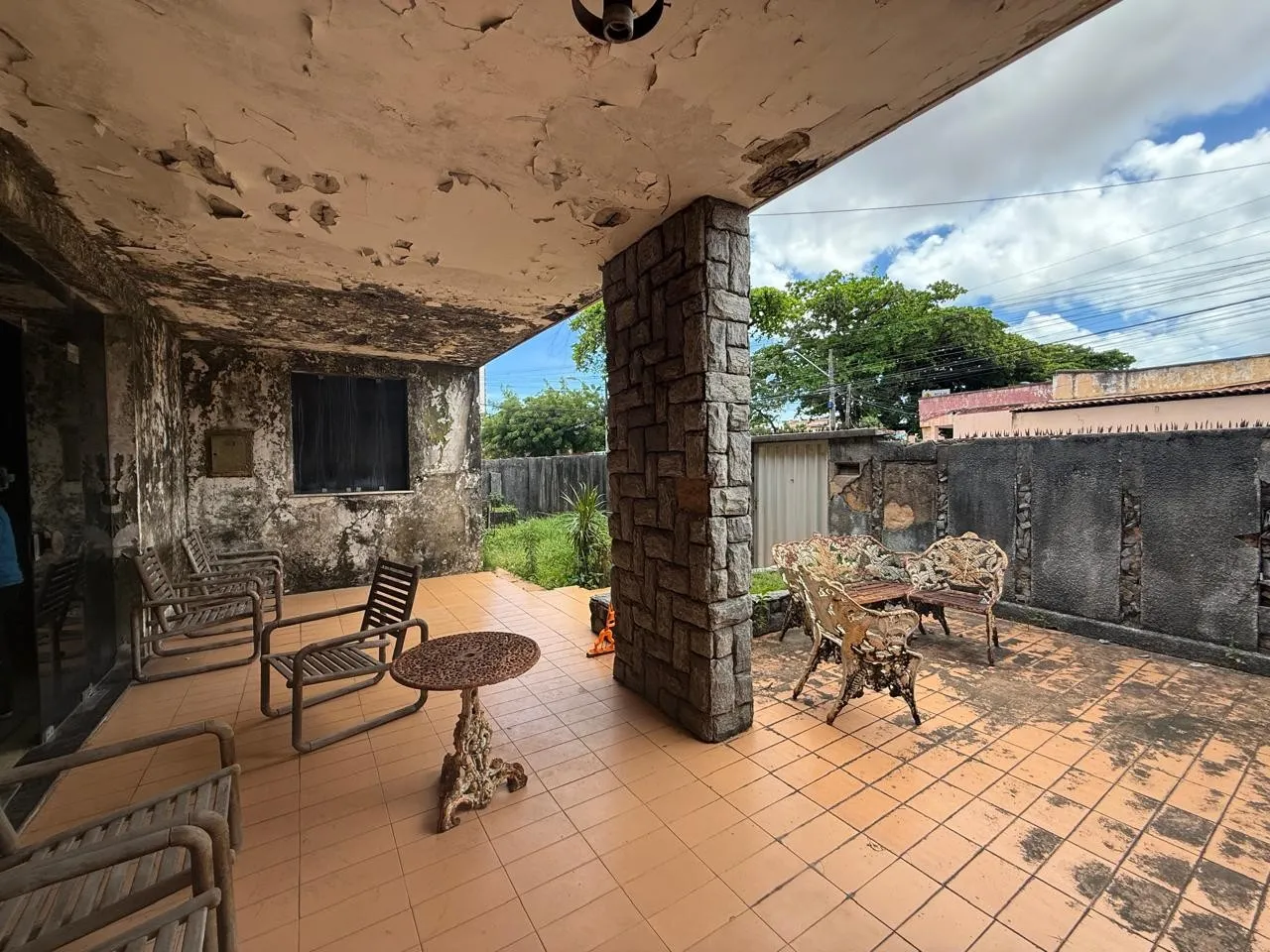 Imagem Casa para Venda em Fortaleza, Parquelândia, 4 dormitórios, 2 suítes, 3 banheiros, 2 vagas
