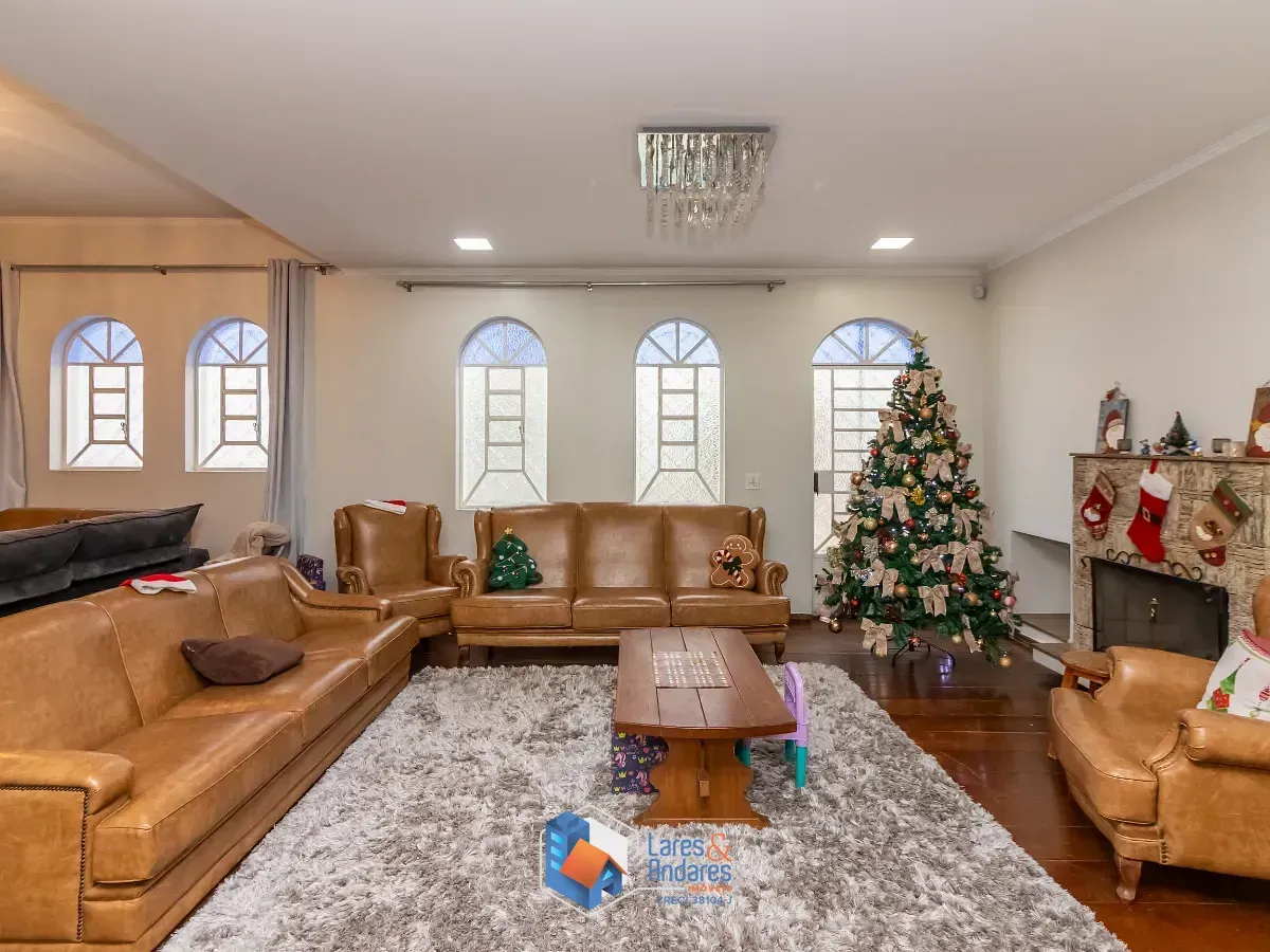 Imagem Casa para venda em Vila Lúcia com 4 quartos, sendo 4 suítes, 356m²
