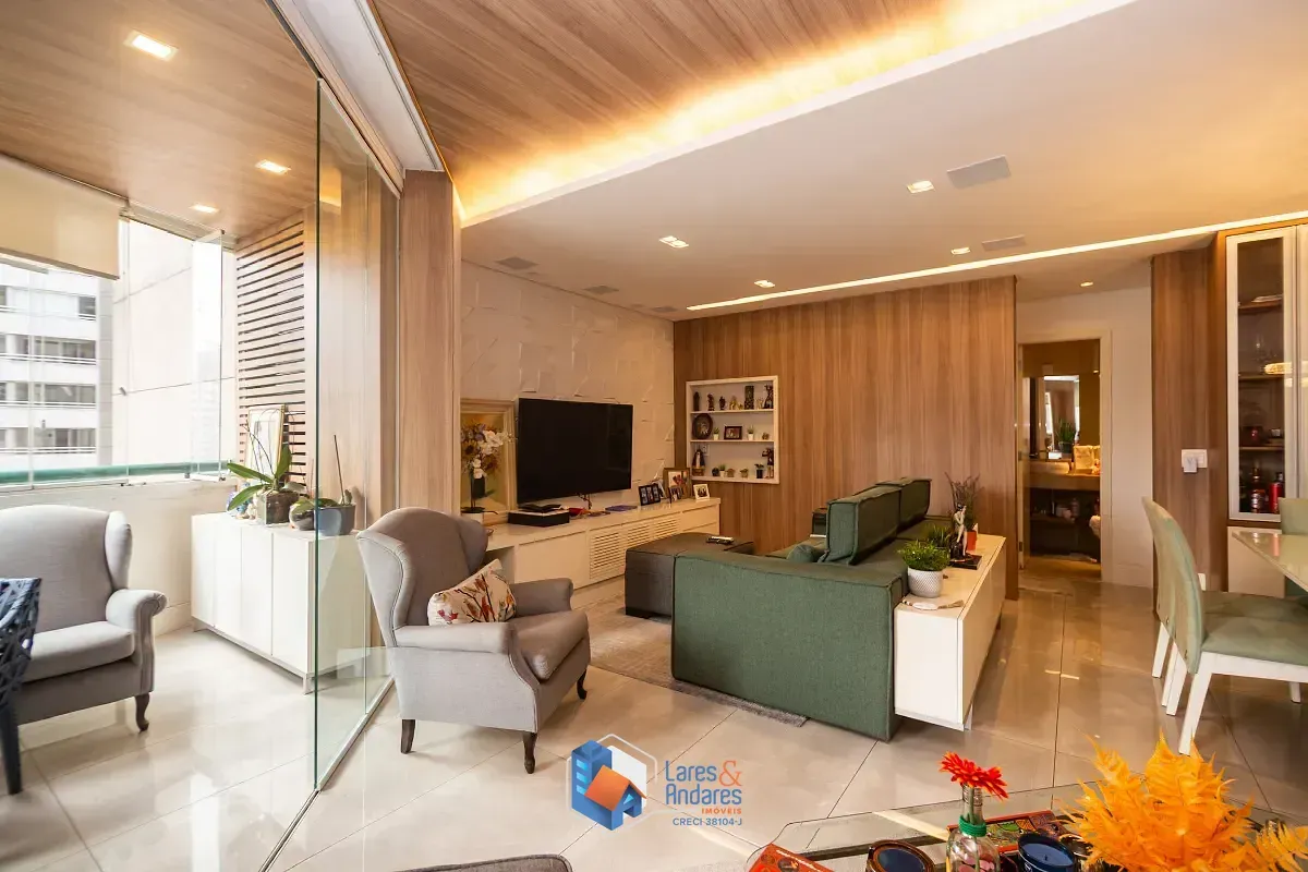 Imagem Apartamento para venda em Moema com 3 quartos, sendo 3 suítes, 121m²