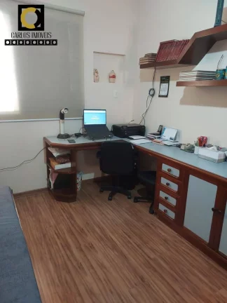 Imagem Apartamento na Ponta da praia com 3 dormitórios e 162m²