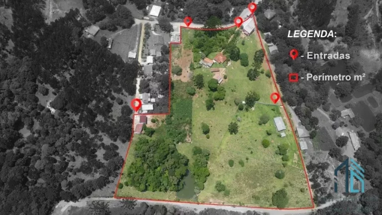Imagem Chácara 04 casas, um comércio, tanque de peixes, ótimo investimento em QUATRO BARRAS PR
