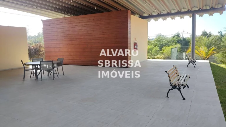 Imagem Casa térrea para venda ou locação no Condomínio Villas do Golfe em Itu
