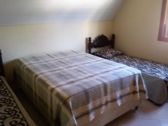 Imagem Casa Duplex, 05 Quartos, Area Gourmet c/ Churrasqueira, 06 Vagas de garagem, Enseada Azul, Guarapari - ES