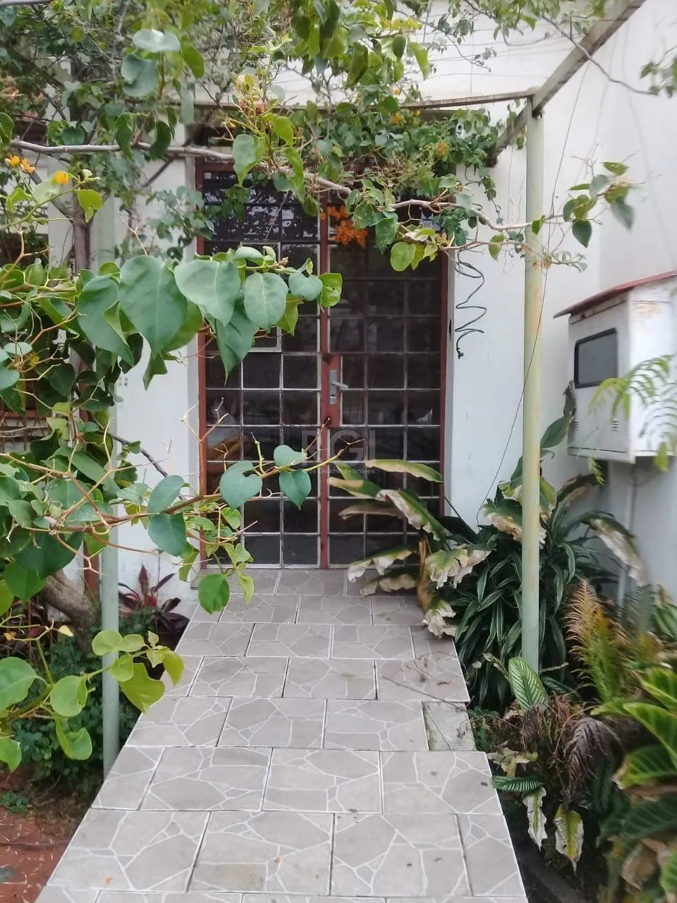 Imagem Casa de 4 dormitórios na Av. Teresópolis bairro Teresópolis