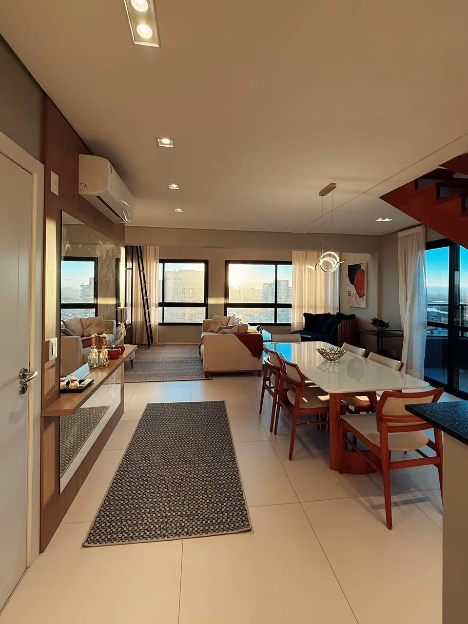 Imagem Duplex à venda em Torres, Centro, com 3 quartos, 152.56m2