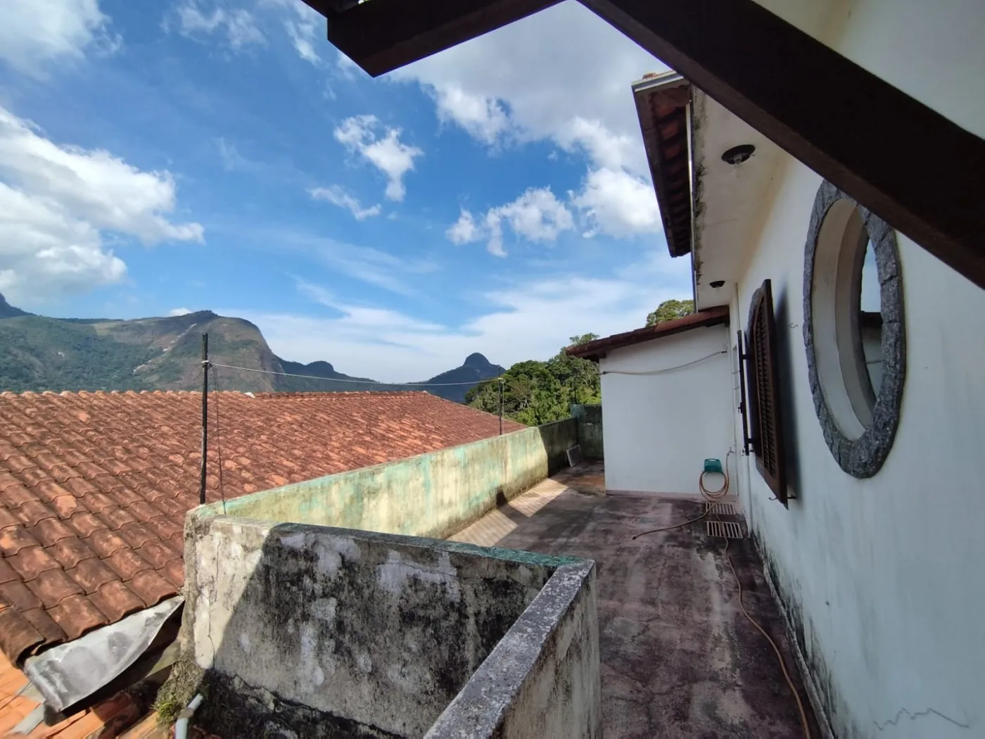Imagem Casa para Venda em Petrópolis / RJ no bairro Alto da Serra