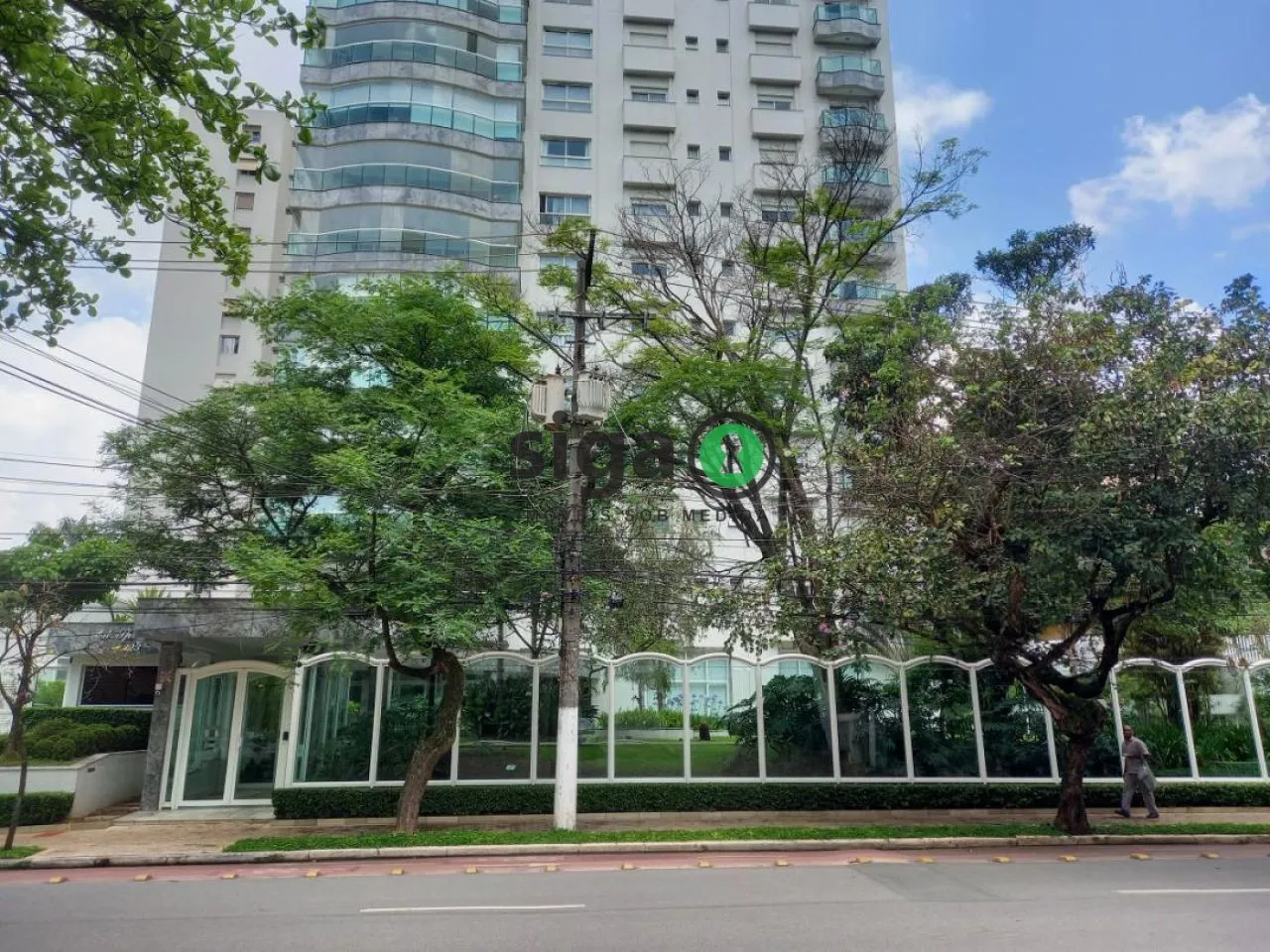 Imagem Apartamento a venda Moema com 4 quartos - 324m²