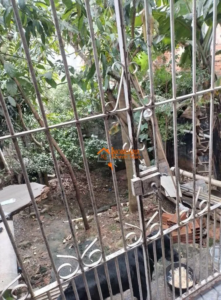 Imagem Sobrado com 3 dormitórios à venda, 210 m² por R$ 270.000 - Morros - Guarulhos/SP