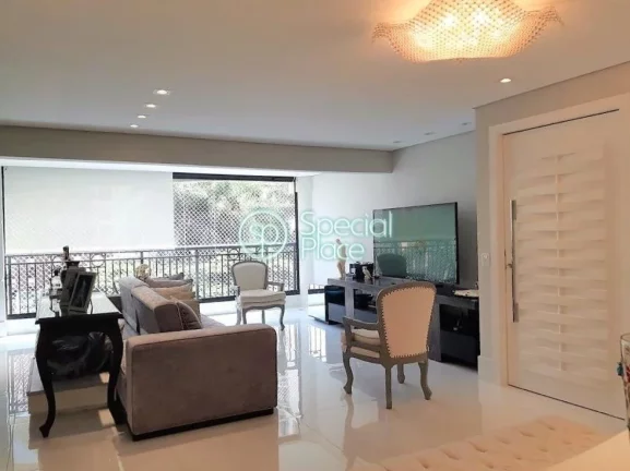 Imagem Apartamento maravilhoso, 125m² em Moema Pássaros. Reformado com acabamentos de alto padrão e muit...