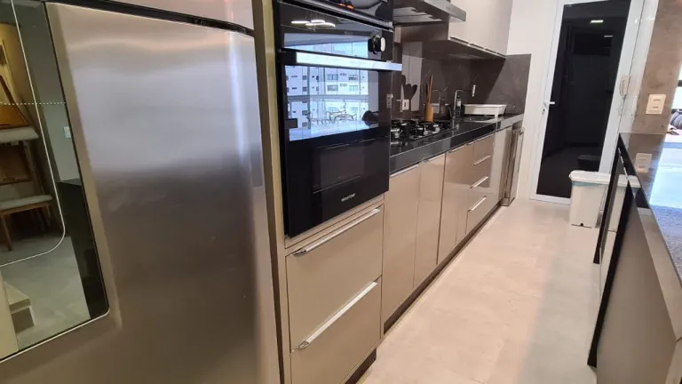 Imagem Apartamento com 3 Quartos à Venda, 180 m² em Riviera - Bertioga
