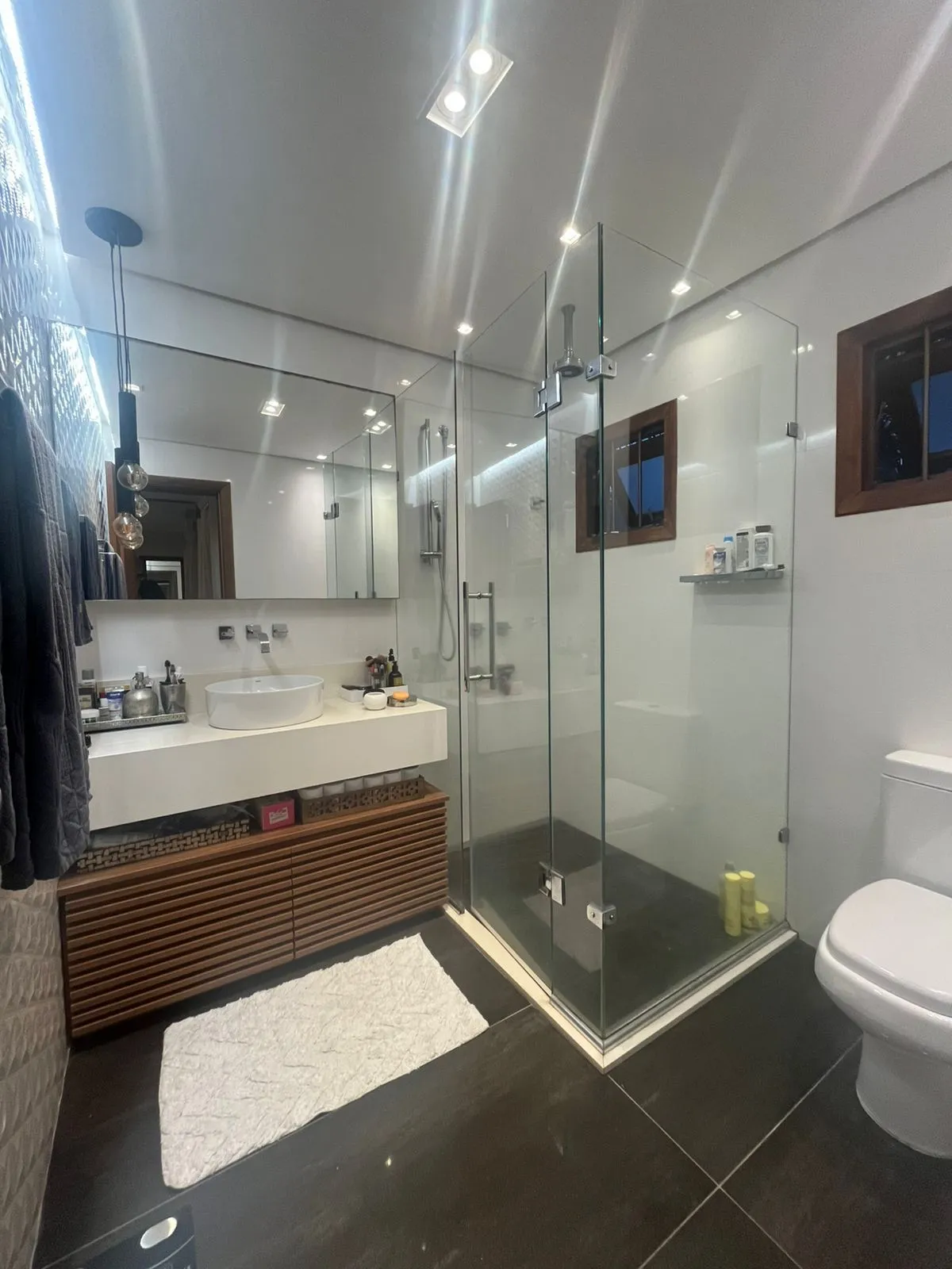 Imagem Casa ampla com tudo o que você e sua família precisam.