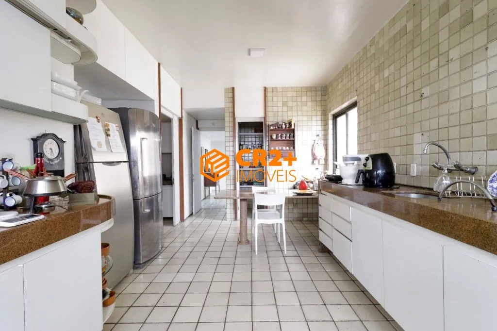 Imagem Alugo apartamento alto padrão 04 quartos ,0 2suítes, 380m2, 04 vagas de garagem