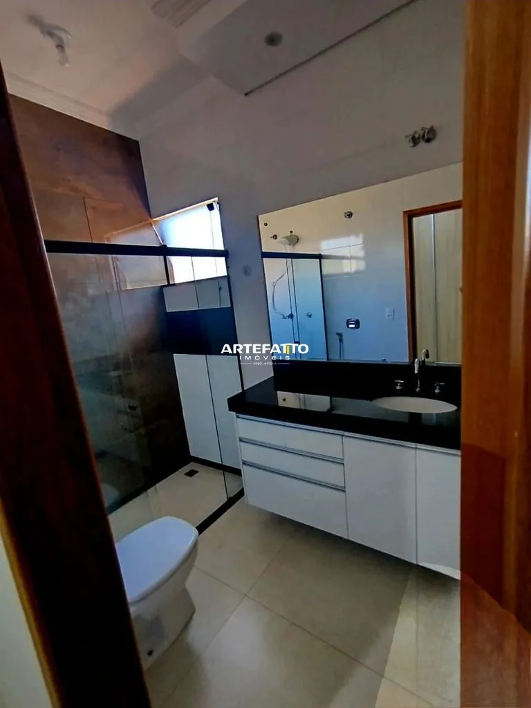 Imagem Casa com 3 dormitórios no bairro Residencial Barbizan