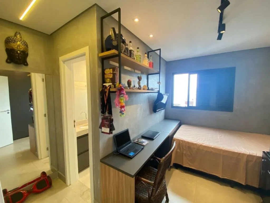 Imagem APARTAMENTO COM 146,00 m² - GUILHERMINA - PRAIA GRANDE SP