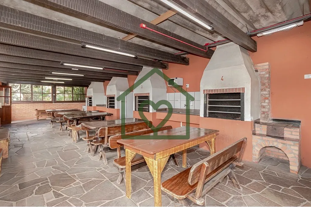 Imagem Apartamento com 2 quartos, à venda bairro Partenon. No bairro Partenon, conhecido por sua atmosfera...