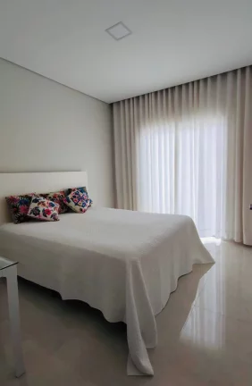 Imagem Linda casa a venda no Condomínio Ninho Verde Eco Residence II - Pardinho/SP.