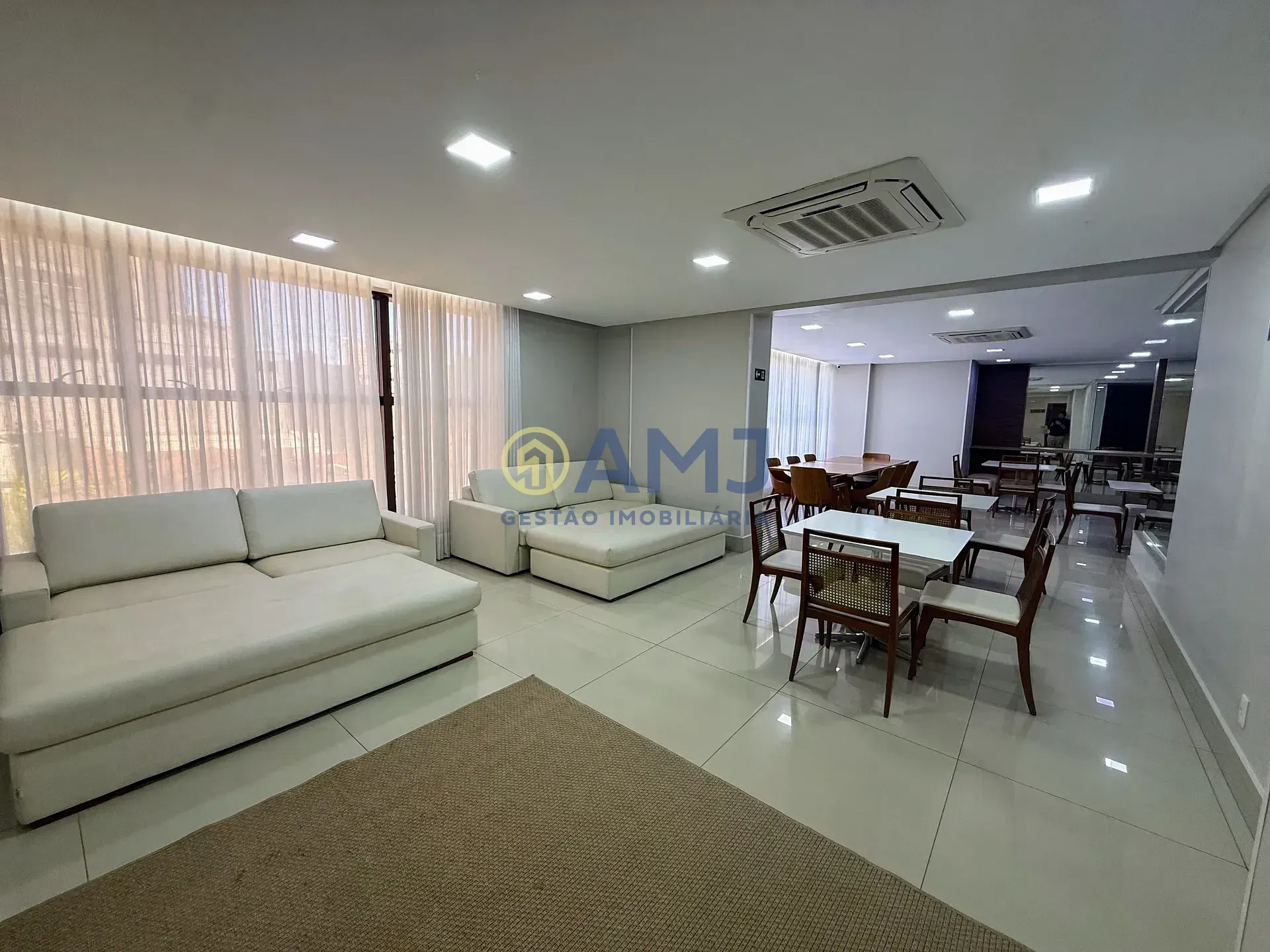 Imagem Apartamento à venda 3 Suítes - Palco Vaca Brava