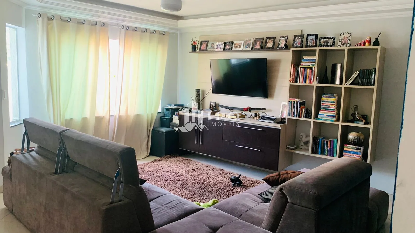 Imagem Oportunidade, Sobrado à Venda no Jardim Brasília com 225m², 4 Dormitórios, 3 Suítes, Estúdio, Área Gourmet e 6 Vagas - Próximo ao Shopping Aricanduva