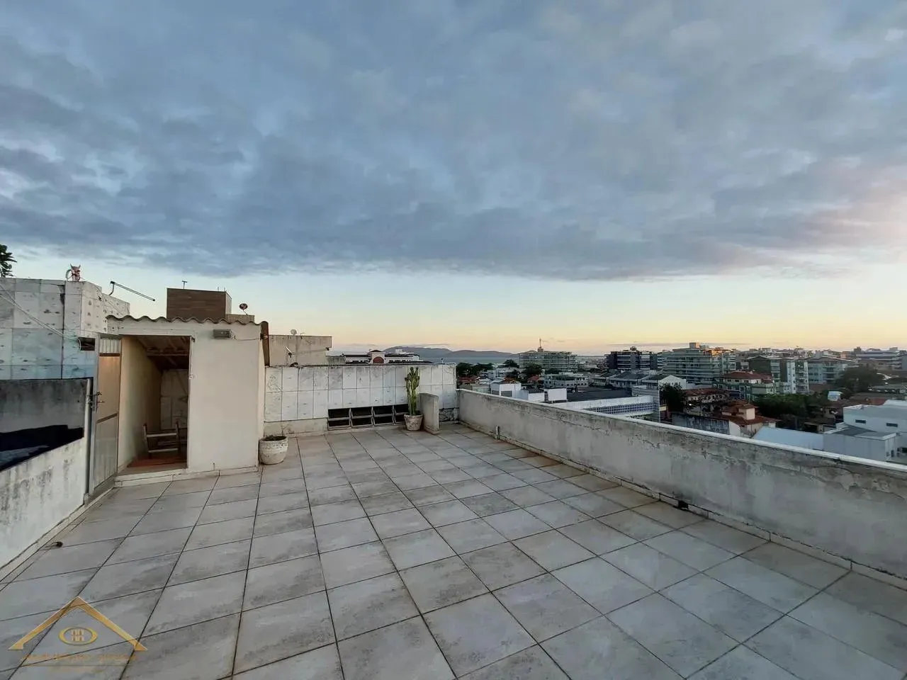 Imagem Cobertura para Venda em Cabo Frio / RJ no bairro Braga