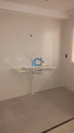 Imagem Apartamento Novo com elevador na Granja Viana