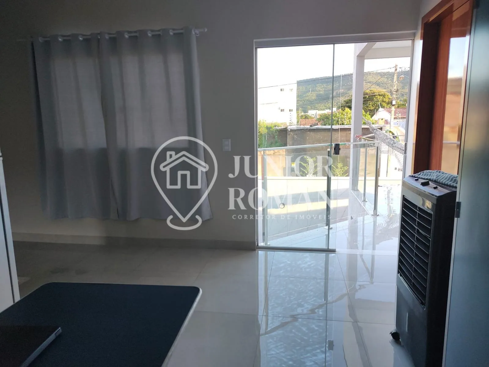 Imagem SOBRADO 4 SUITES E PISCINA COM CASA NOS FUNDOS NO BAIRRO BANDEIRANTES