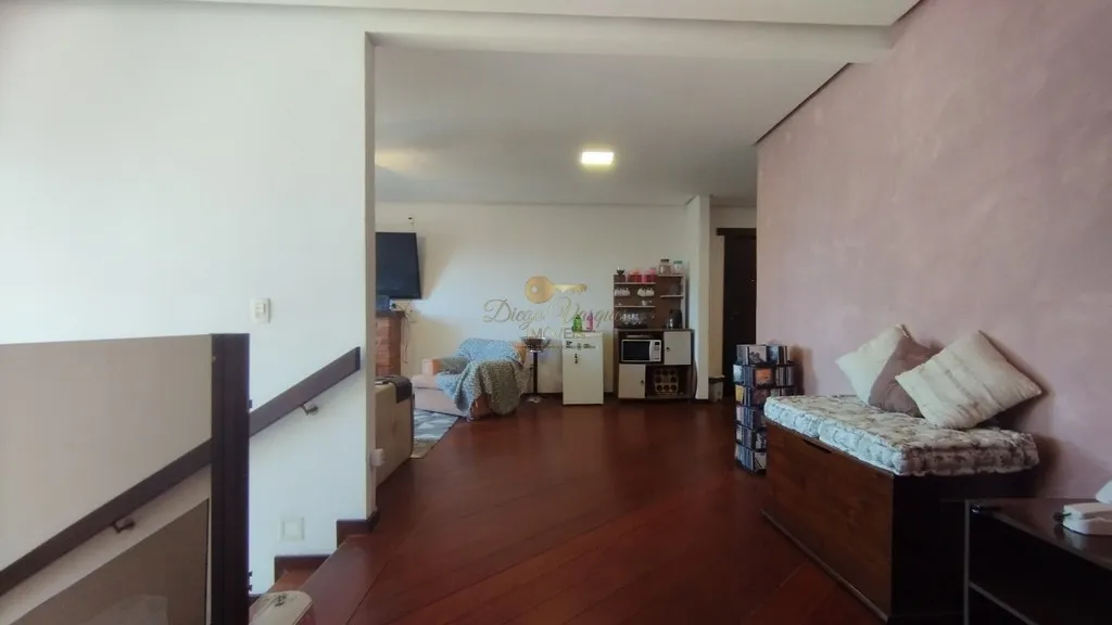 Imagem Casa em Condomínio para Venda em Teresópolis / RJ no bairro Várzea