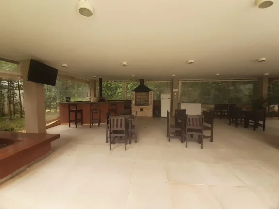 Imagem Apartamento à venda na Vila Andrade, São Paulo-SP: 2 quartos, 1 suíte, 2 banheiros, 2 vagas, 60m² de área!