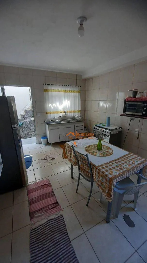 Imagem Sobrado com 4 dormitórios à venda, 150 m² por R$ 478.000,00 - Jardim Rosana - Guarulhos/SP