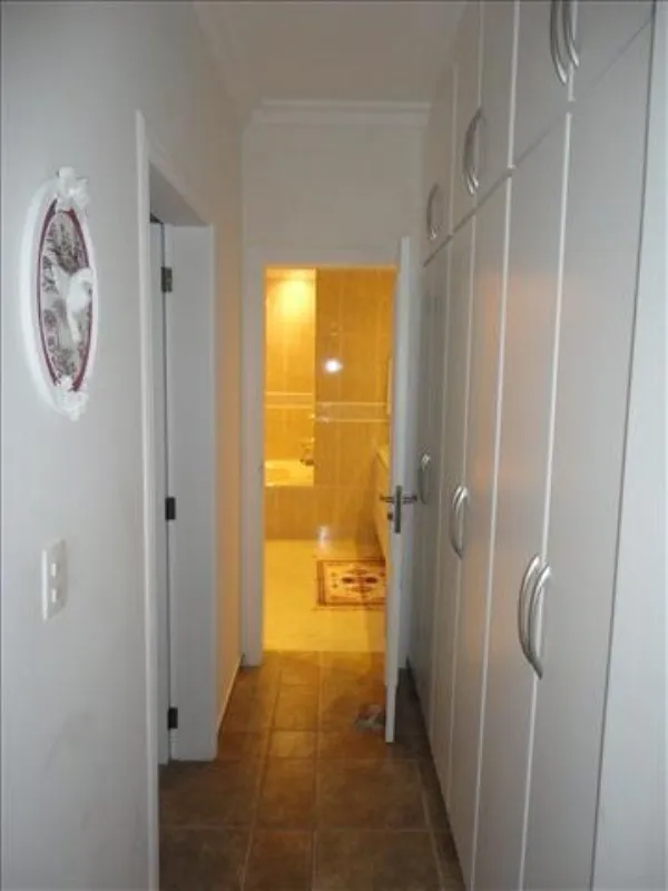Imagem Casa Exclusiva no Cond. Residencial City Castelo com 680M²