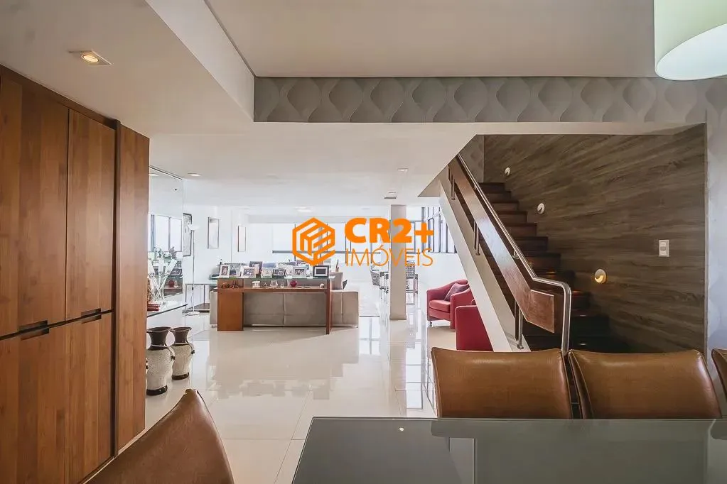 Imagem Cobertura a Venda 400m² com 4 Quartos, 2 Suítes + Dce e Piscina a Beira Mar - PO