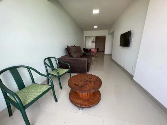 Imagem Apartamento 2 quartos sendo 01 suite 01 Sala dois Ambientes c/ Varanda frente Ampla cozinha com area de serviço , Elevador, Portaria 24hs, 01 vaga de