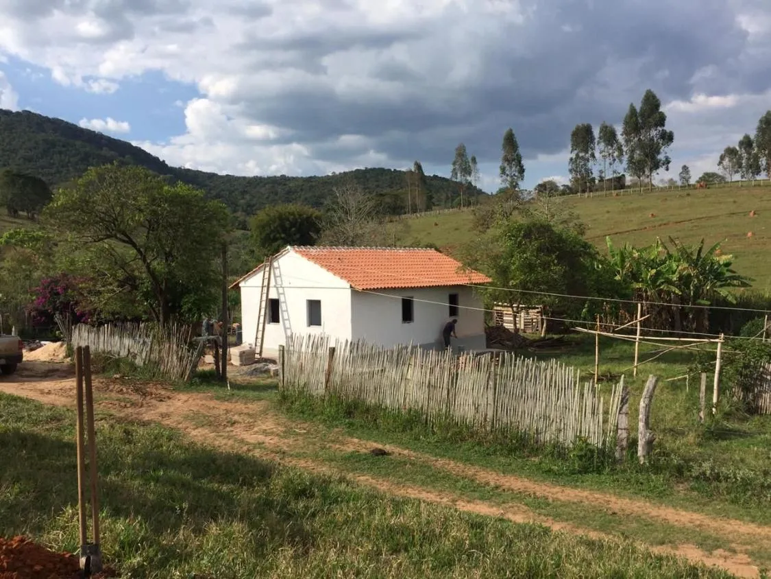Imagem Vendo uma magnífica fazenda em Santo Antônio do Amparo/MG 318 hectares