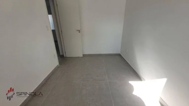 Imagem Casa com 2 dormitórios à venda, 49 m² por R$ 285.000,00 - Vila Caiçara - Praia Grande/SP