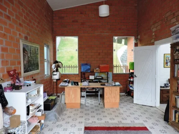 Imagem Pq das Artes - Casa descolada! Na melhor localização muito verde !