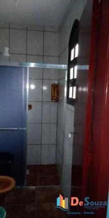 Imagem À 100 metros do mar