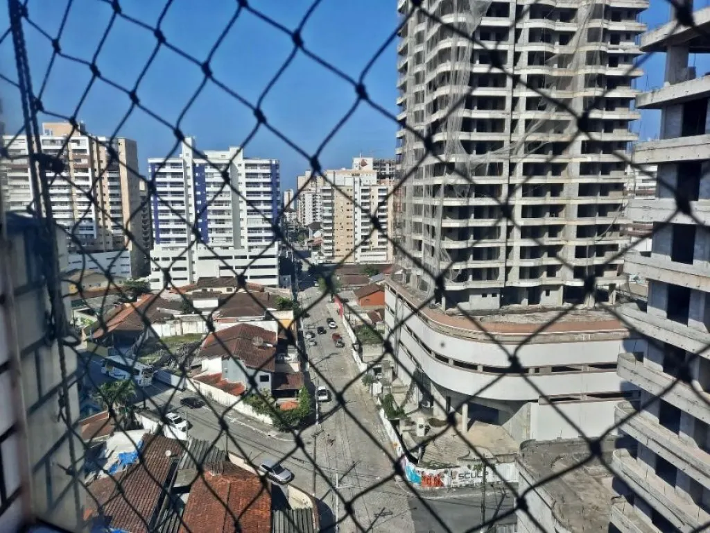 Foto do imóvel APARTAMENTO COM 130,00 m² - GUILHERMINA - PRAIA GRANDE SP em R GUARATUBA, 687 - GUILHERMINA, PRAIA GRANDE - SP