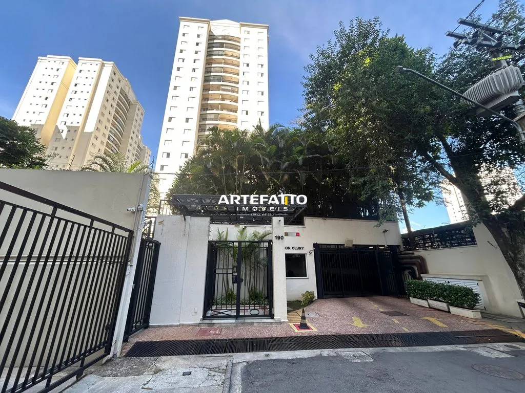 Imagem Apartamento com sala ampliada, depósito na garagem, duas suítes e lazer completo