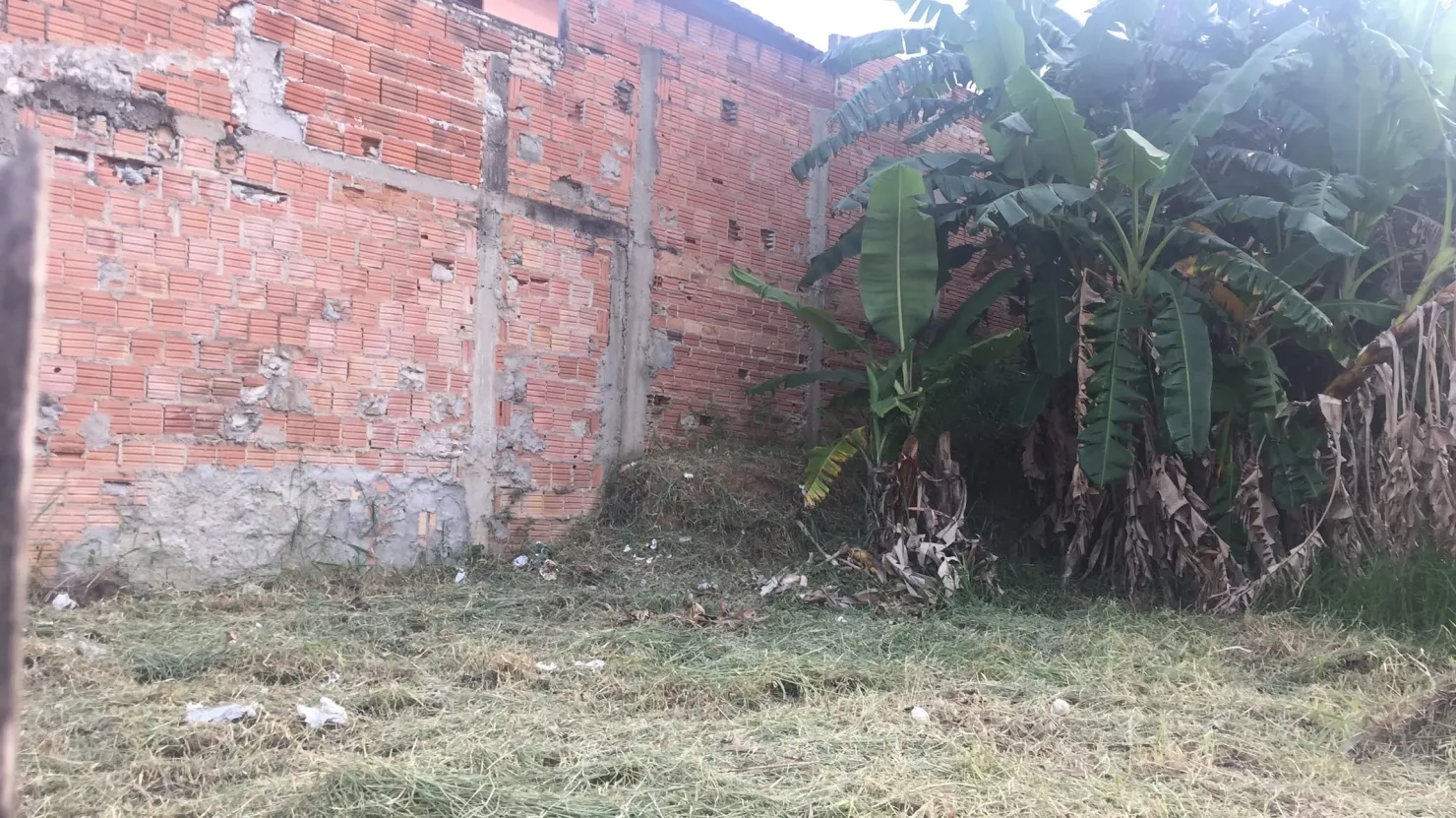 Foto do imóvel Terreno à venda 828M², Residencial e Comercial Cidade Jardim, Pindamonhangaba - SP