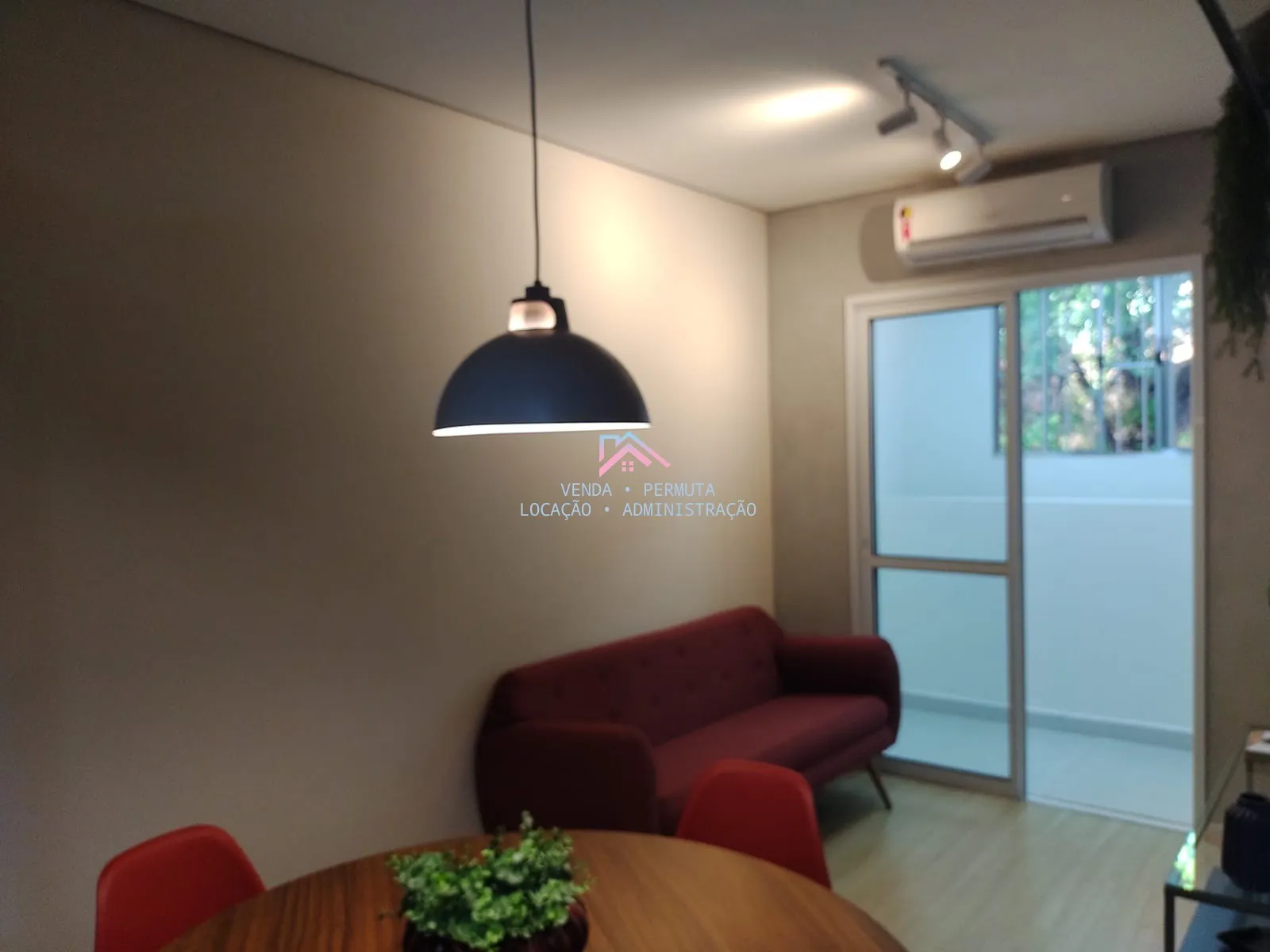 Imagem Apartamento à venda Edifício Buriti - Área útil 45 m2 - 2 dormitórios - 1 vaga - Excelente localizaç
