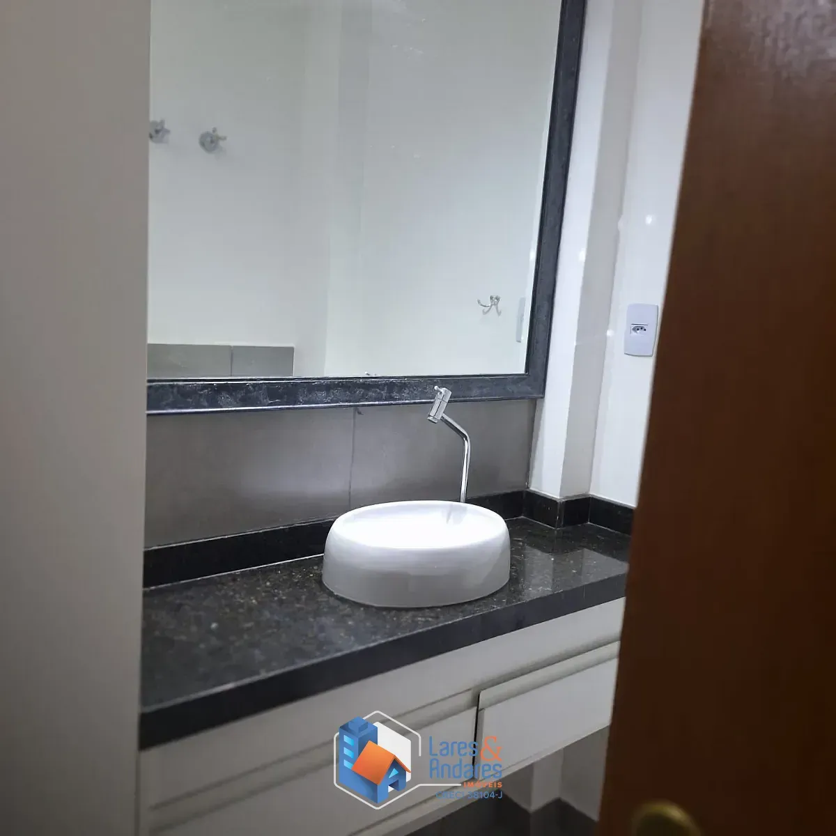 Imagem Apartamento para venda em Vila Mariana com 3 quartos, sendo 1 suíte, 92m²