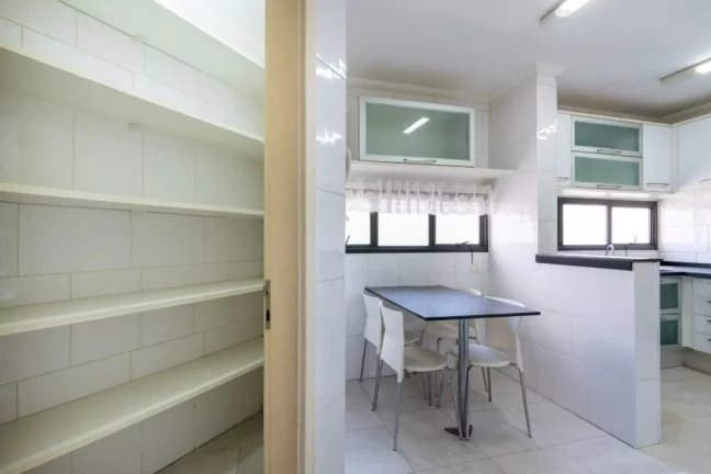Imagem Apartamento à venda em São Paulo, Vila Andrade, com 2 quartos, 132m2