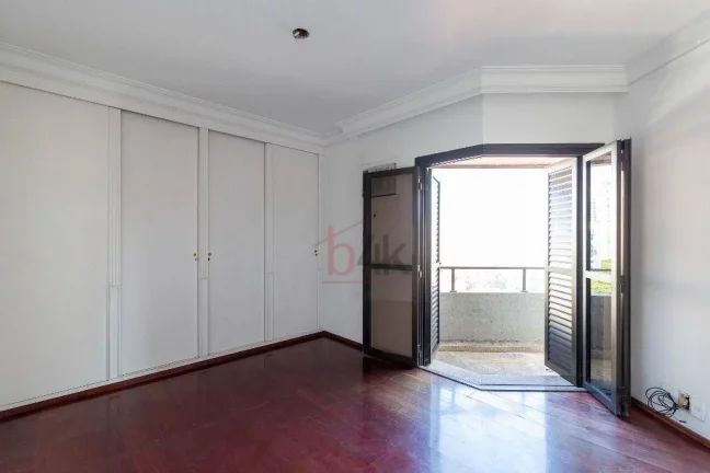 Imagem Apartamento 4 quartos à venda no Campo Belo em São Paulo - SP.