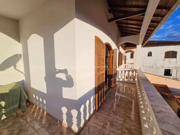 Imagem Casa à Venda