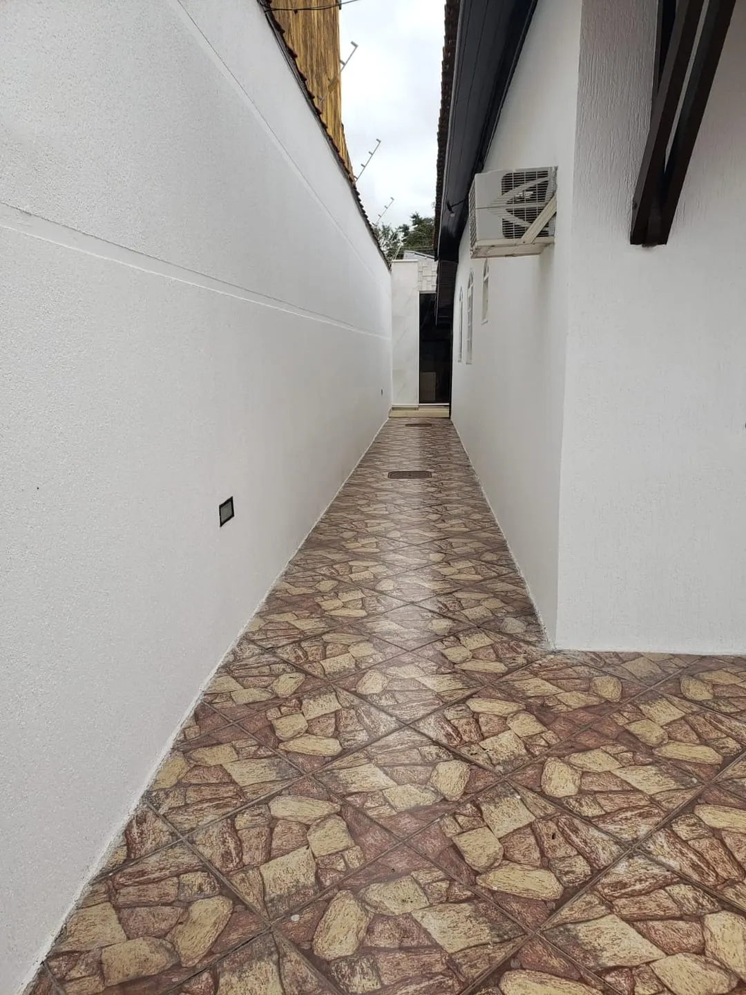 Imagem Casa à venda 3 Quartos, 3 Suites, 4 Vagas, 300M², Jardim Padre Rodolfo, Pindamonhangaba - SP