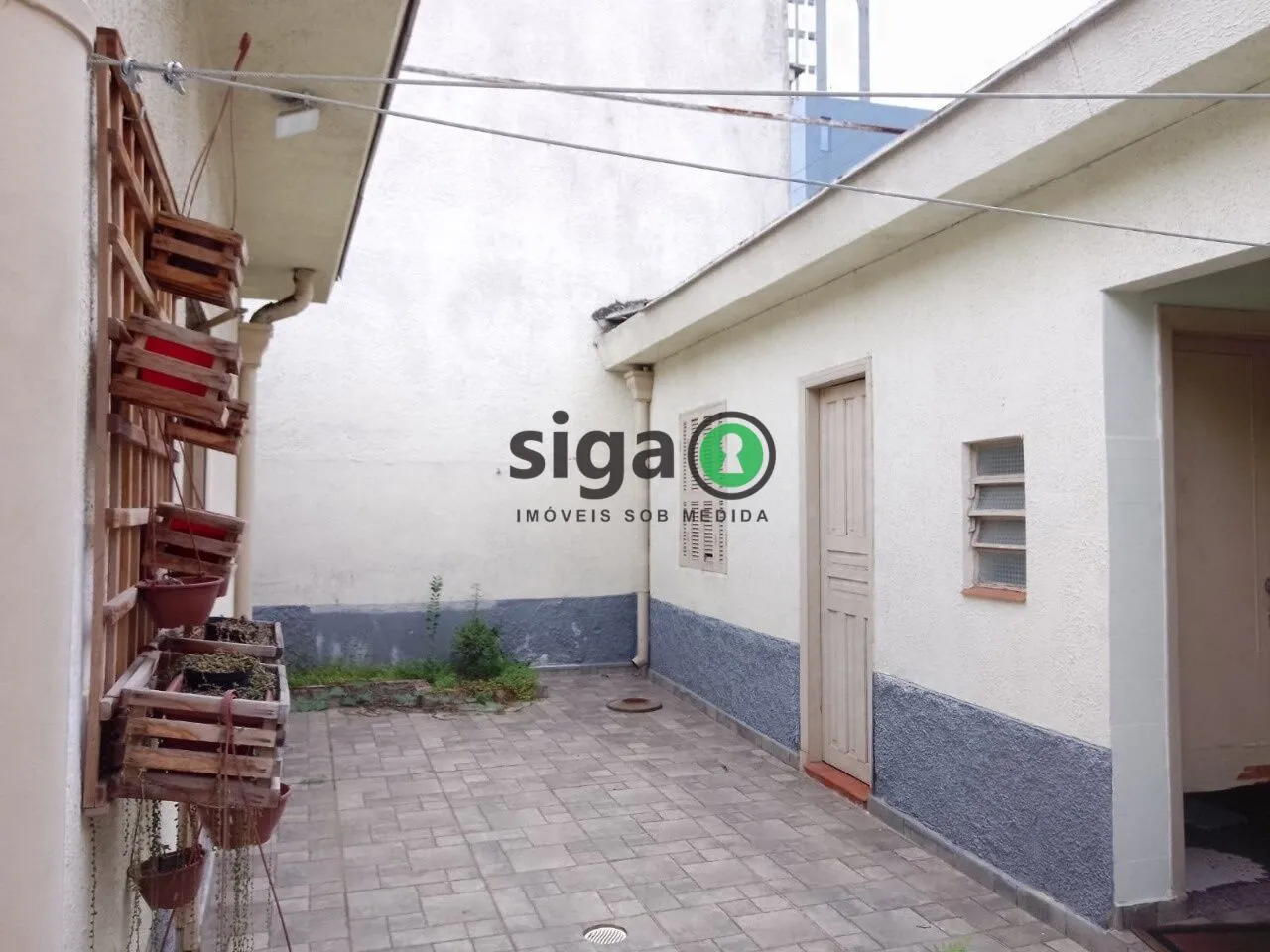 Imagem CASA ESPAÇOSA E AREJADA A POUCOS METROS DO METRÔ PRAÇA DA ÁRVORE
