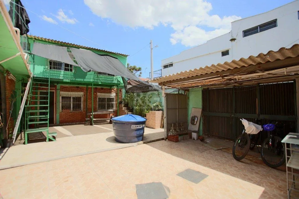 Imagem Casa para Venda - 350m², 3 dormitórios, 3 vagas - Passo da Areia