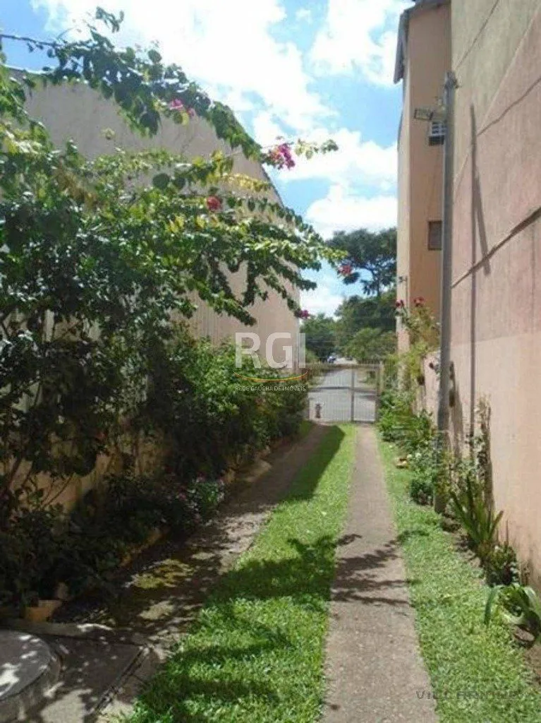 Imagem Cobertura para Venda - 118m², 3 dormitórios, 1 vaga - Nonoai