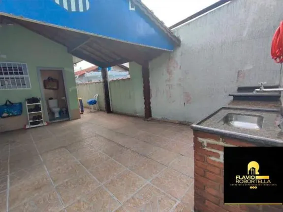 Imagem Casa com 4 Quartos à Venda, 125 m² em Maracanã - Praia Grande